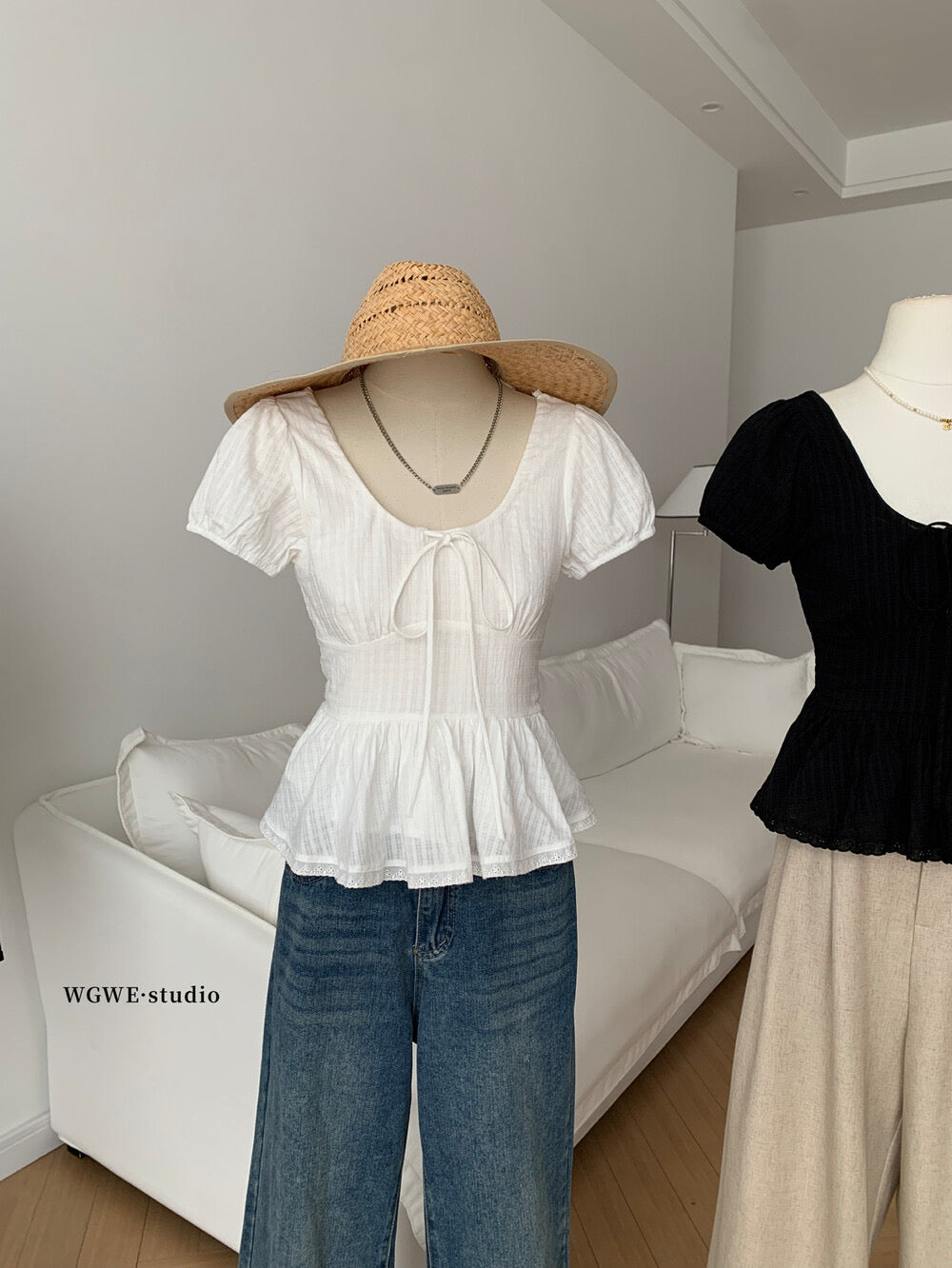 French Ruffle Puff Sleeve Slim-Fit Crop Top