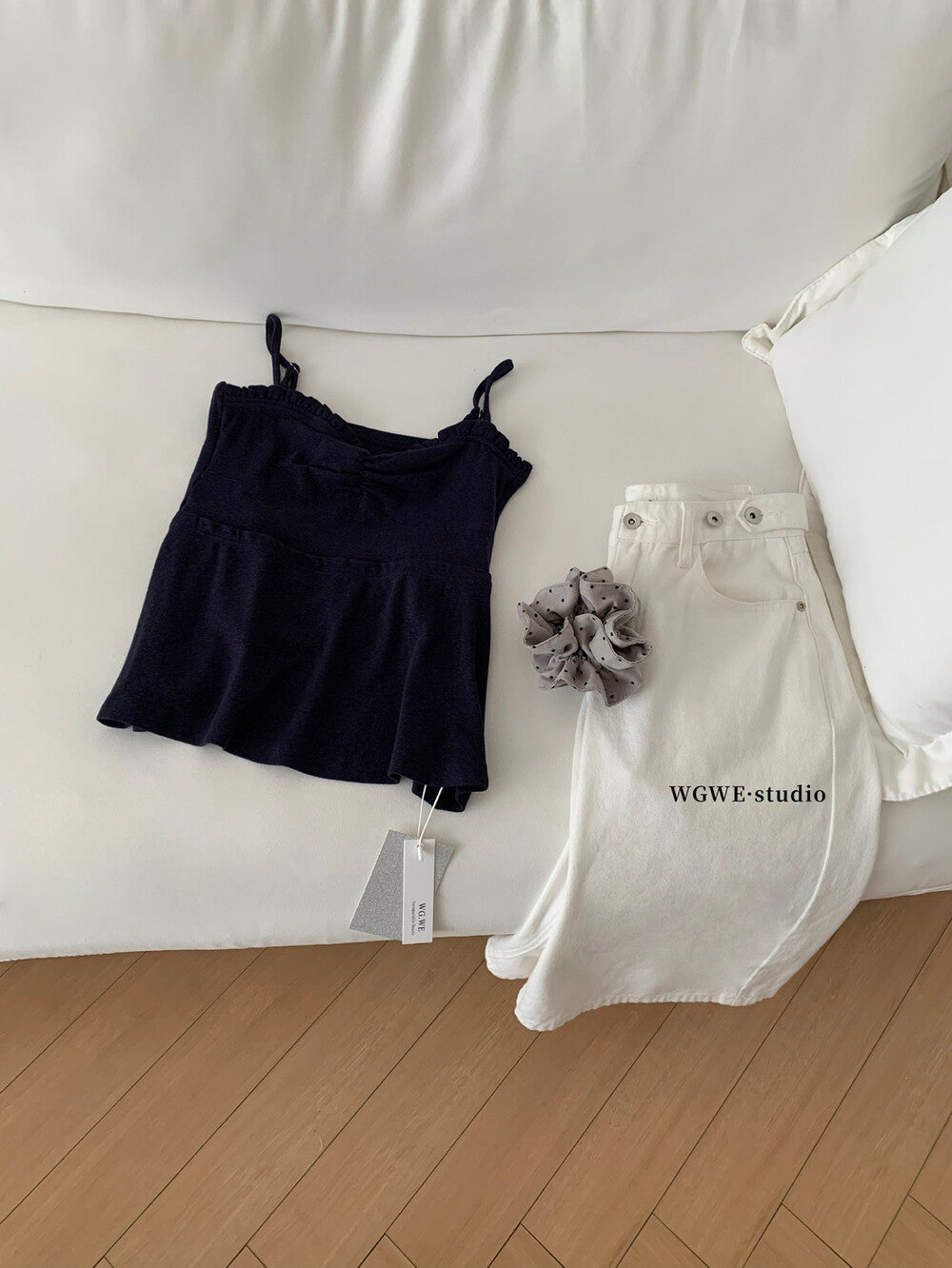WGWE Crush-Inspired Ruched Butterfly Strap Cami Top