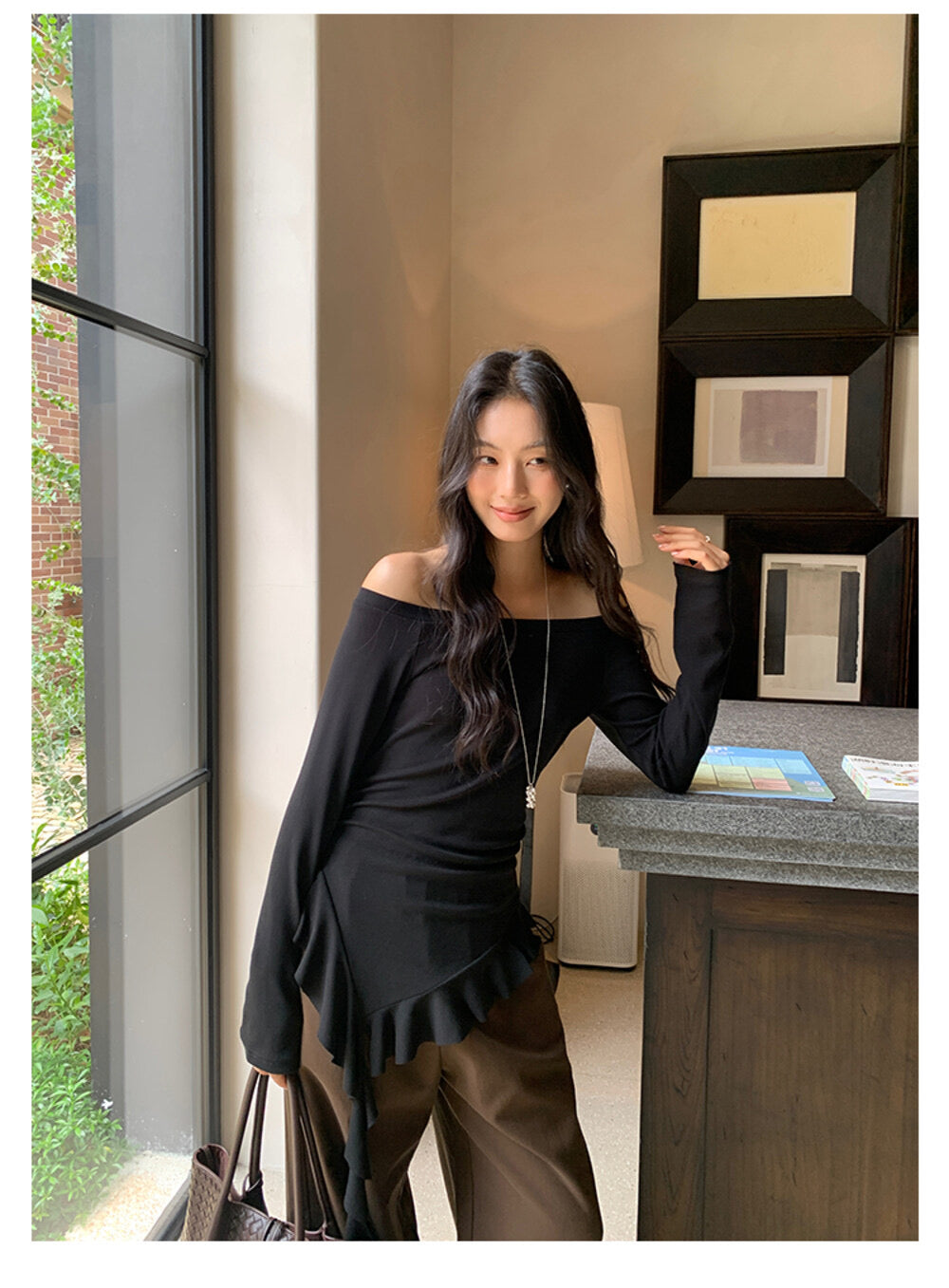 AIXILI Asymmetrical Hem Slim-Fit Knit Top