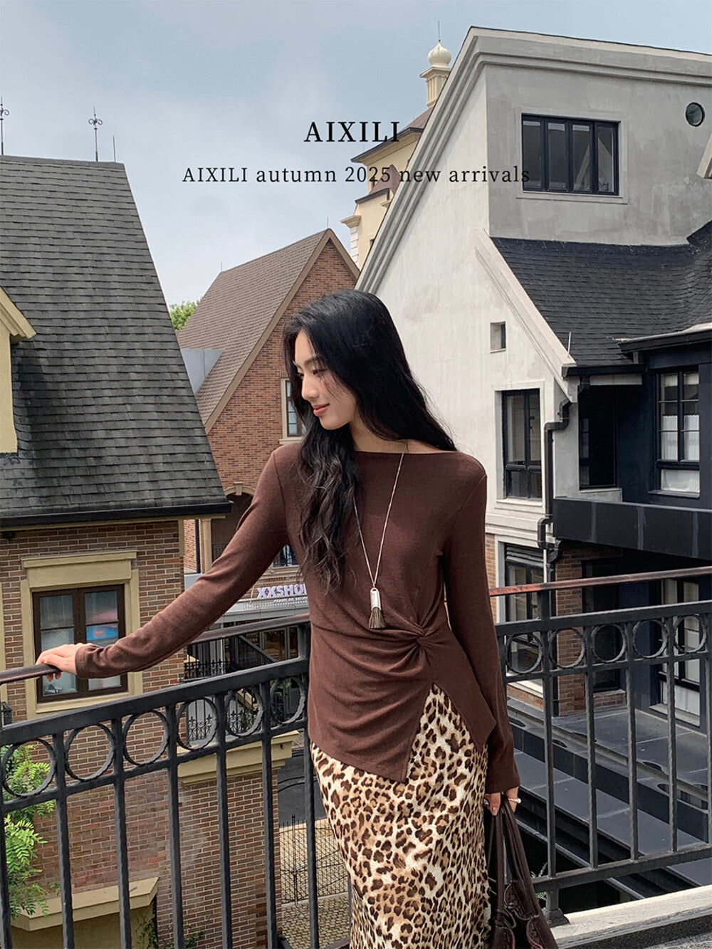AIXILI Twist-Front Slim-Fit Knit Long Sleeve Top