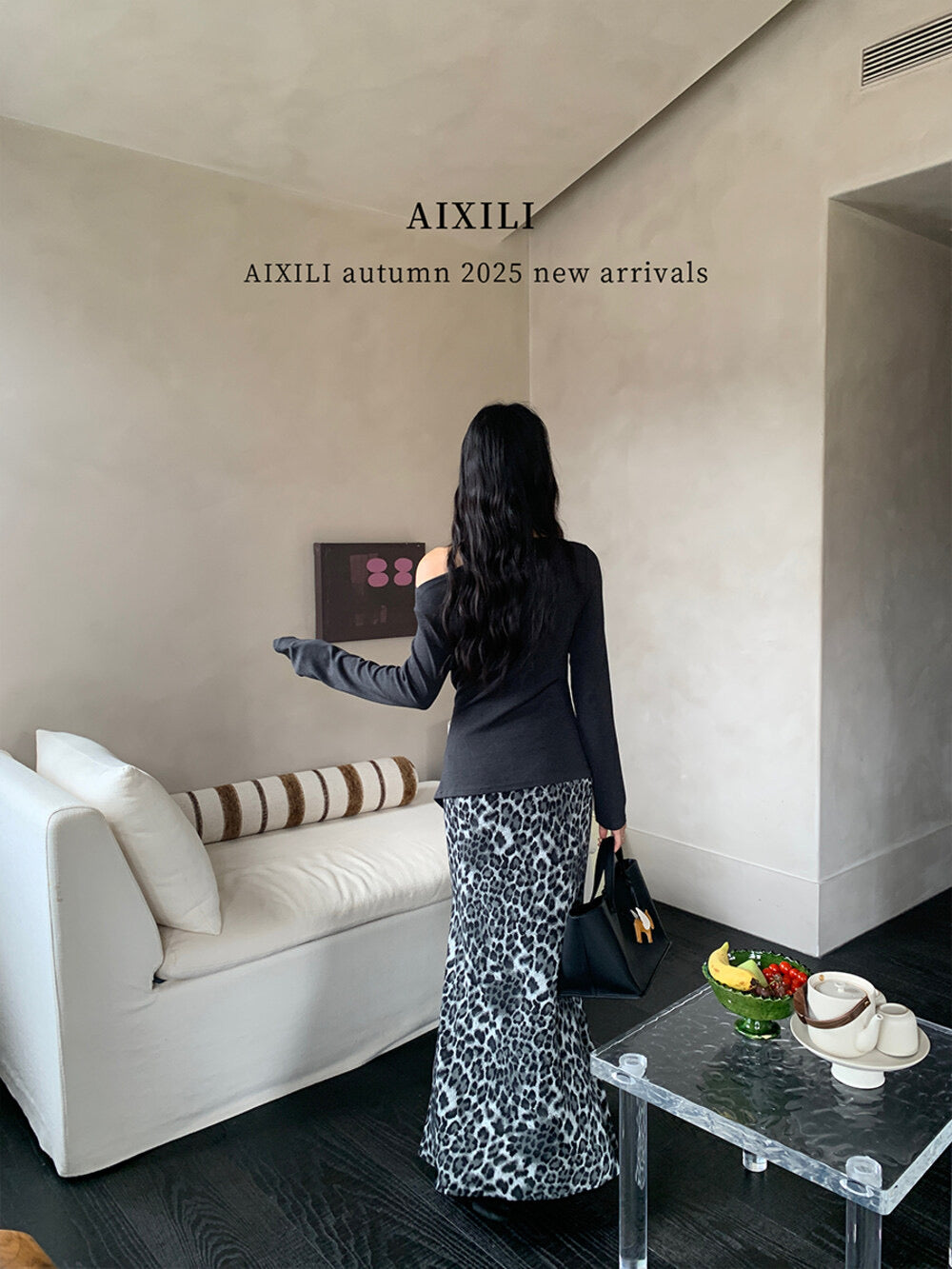 AIXILI Twist-Front Slim-Fit Knit Long Sleeve Top