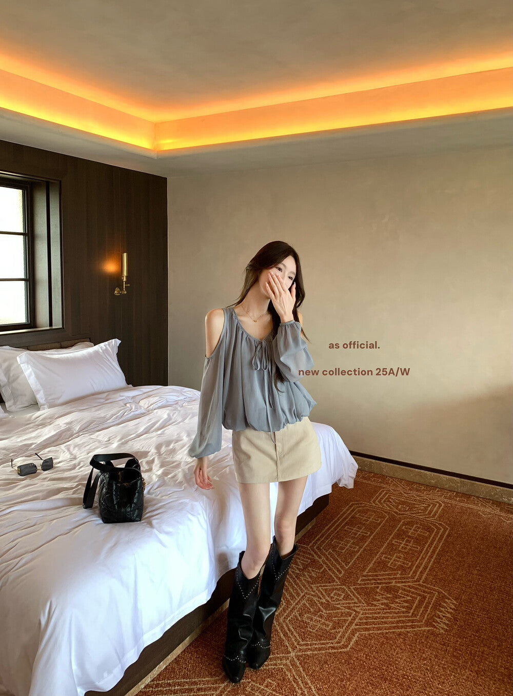 AS OFFICIAL Tie-Neck Off-Shoulder Puff Sleeve Top