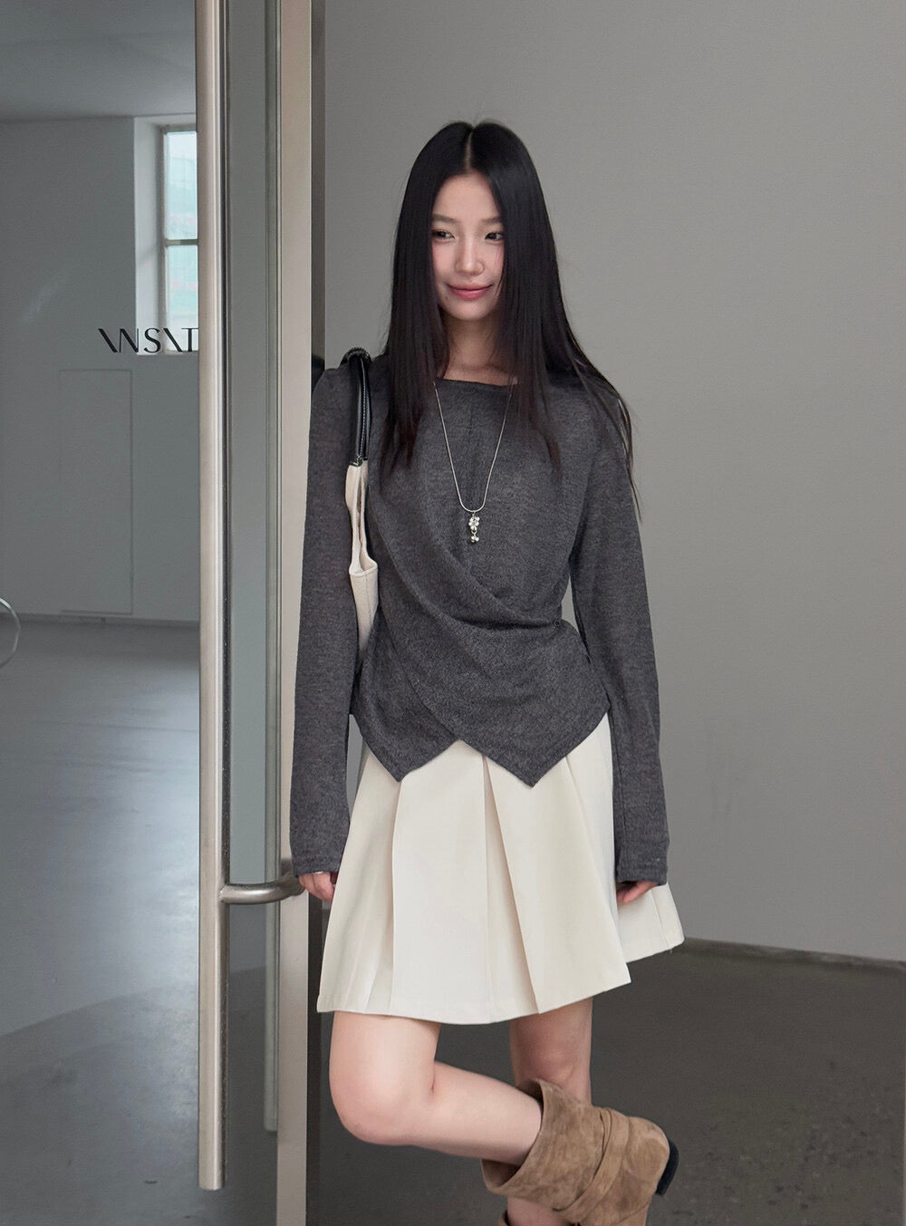 APXIVI Cross-Waist Round Neck Long-Sleeve Tee