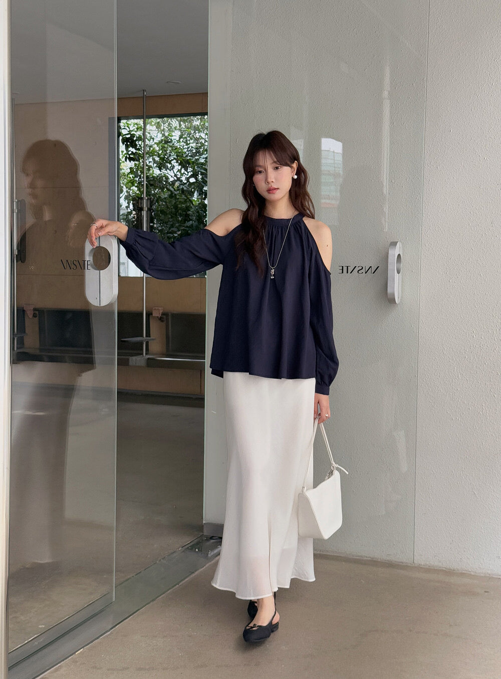 APXIVI Halter Off-Shoulder Design Shirt