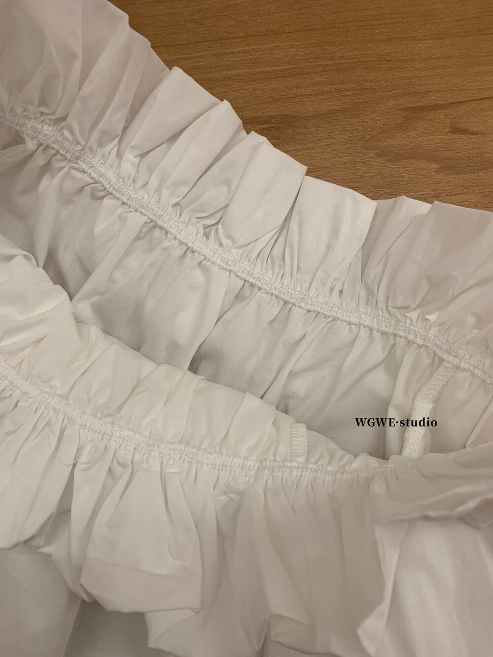 WGWE Off-Shoulder Lantern Sleeve Blouse
