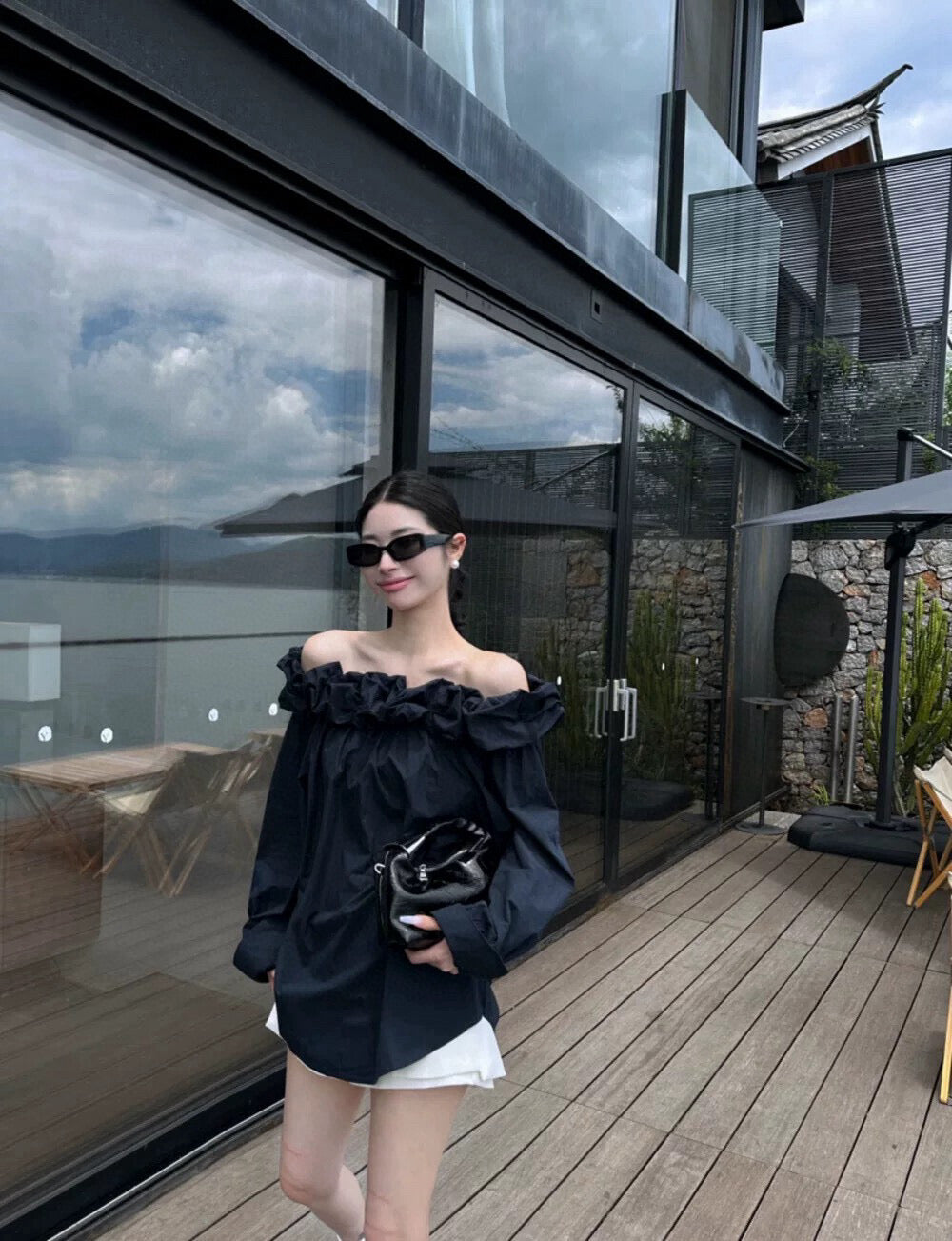 WGWE Off-Shoulder Lantern Sleeve Blouse