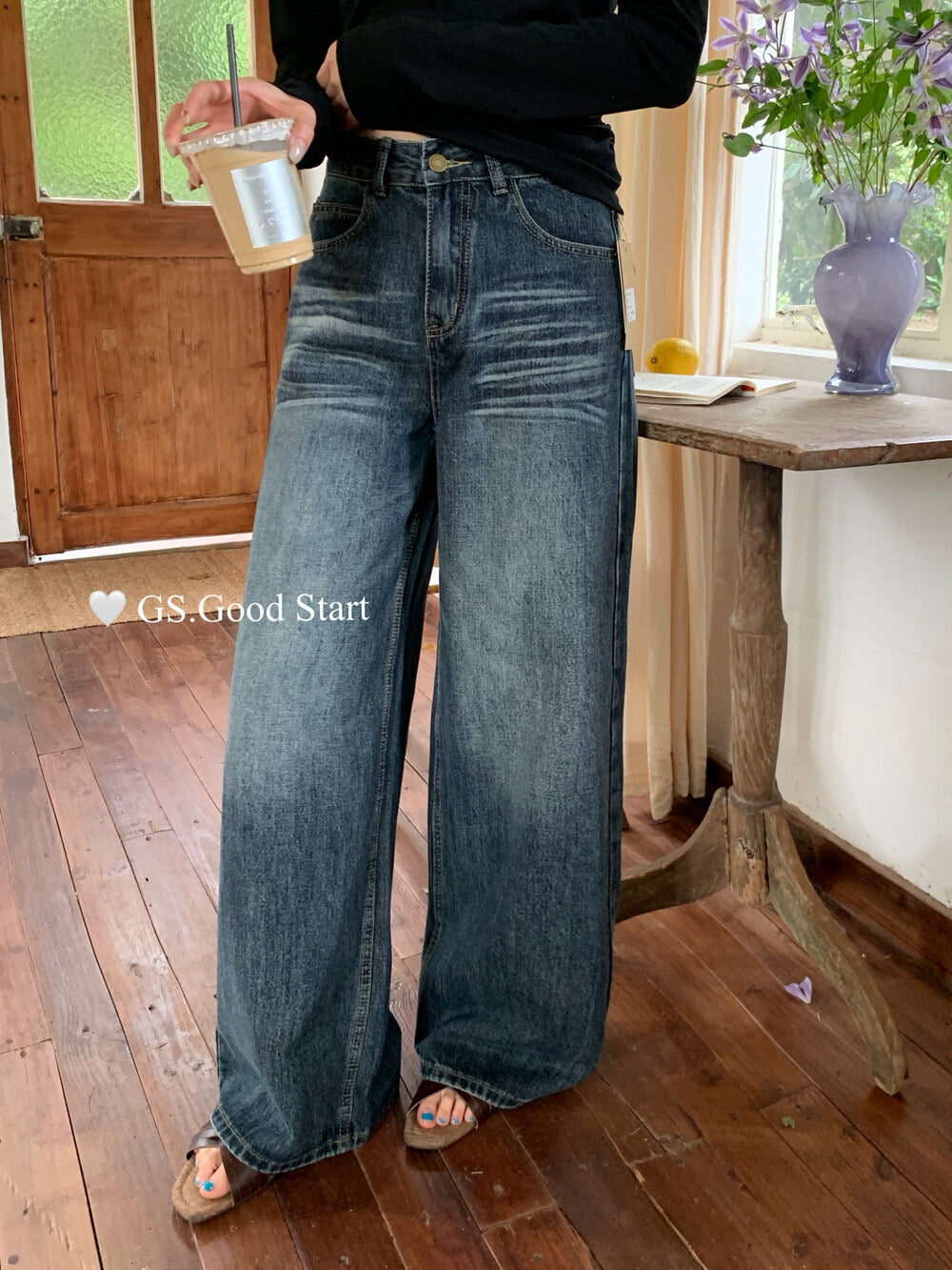 GS.GOOD START Retro Cat-Scratch Wash Straight-Leg Jeans