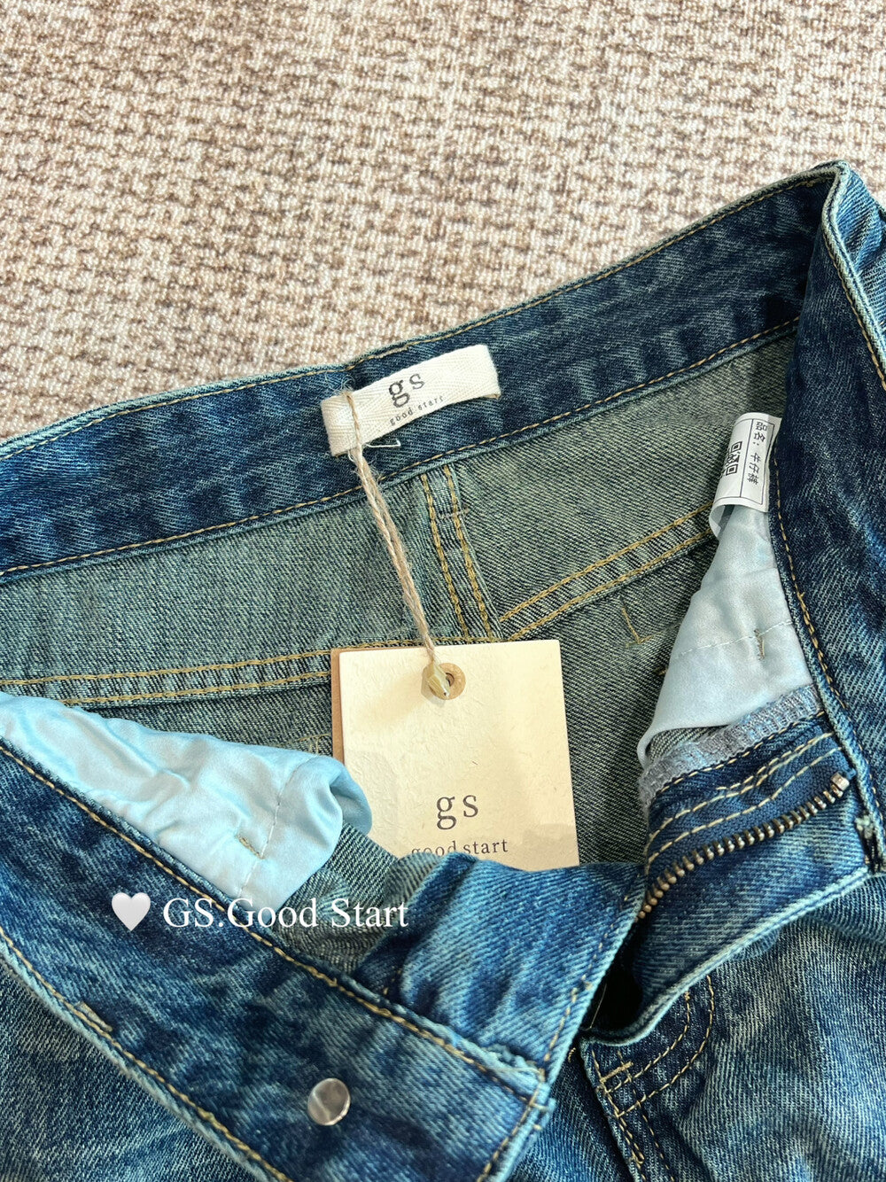 GS.GOOD START Retro Cat-Scratch Wash Straight-Leg Jeans
