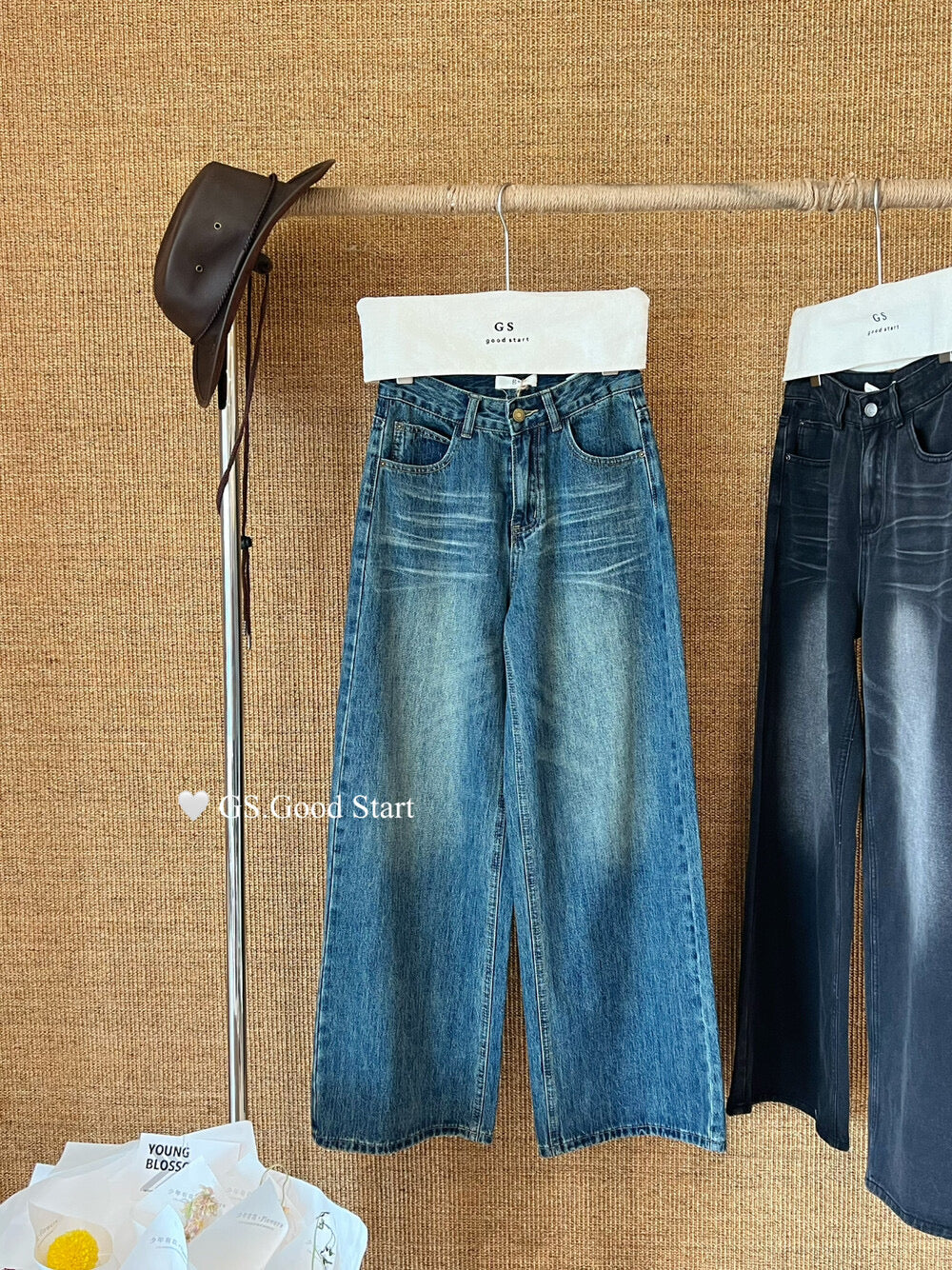 GS.GOOD START Retro Cat-Scratch Wash Straight-Leg Jeans