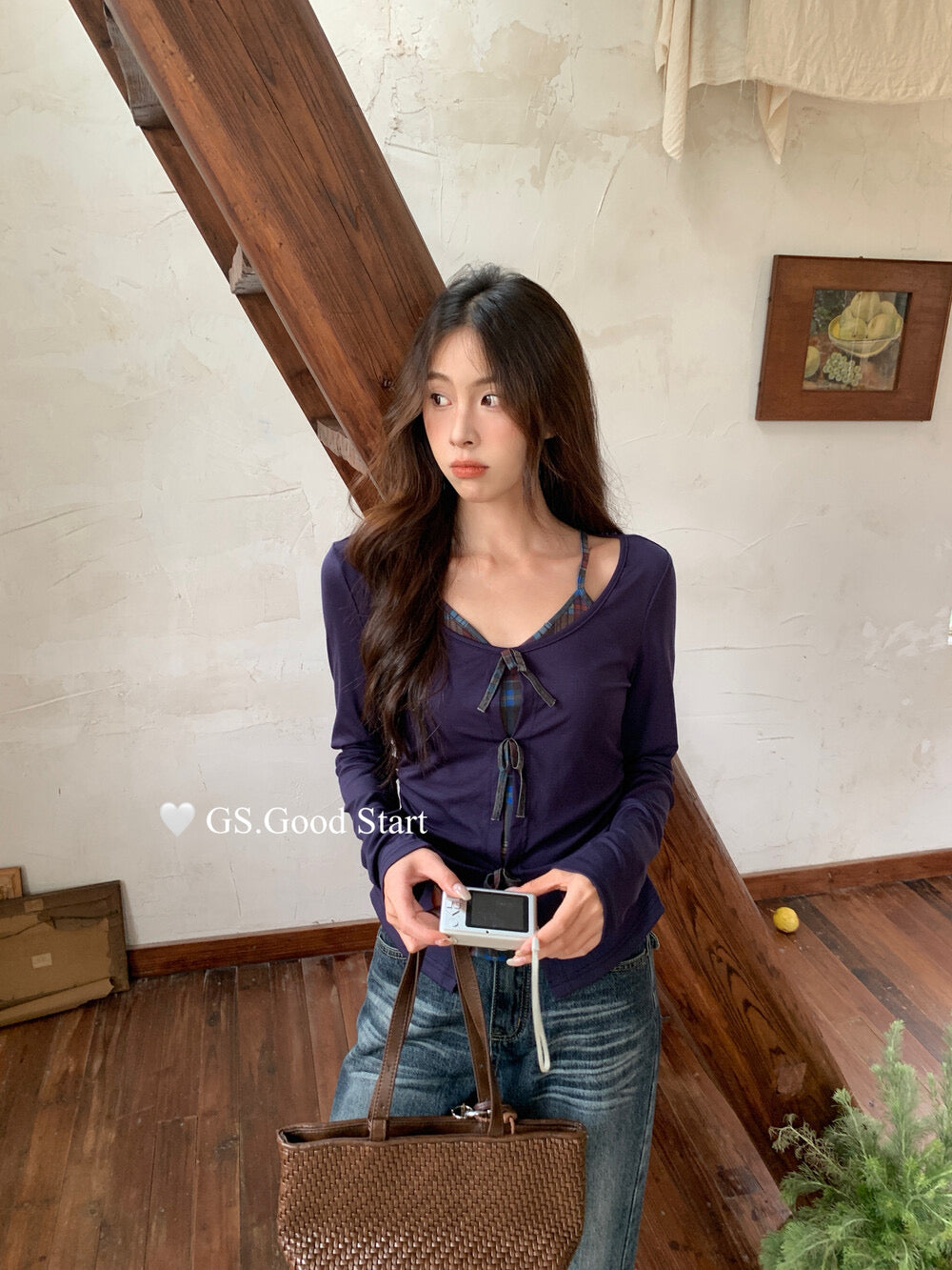 GS.GOOD START Contrast Bow Faux Two-Piece Top