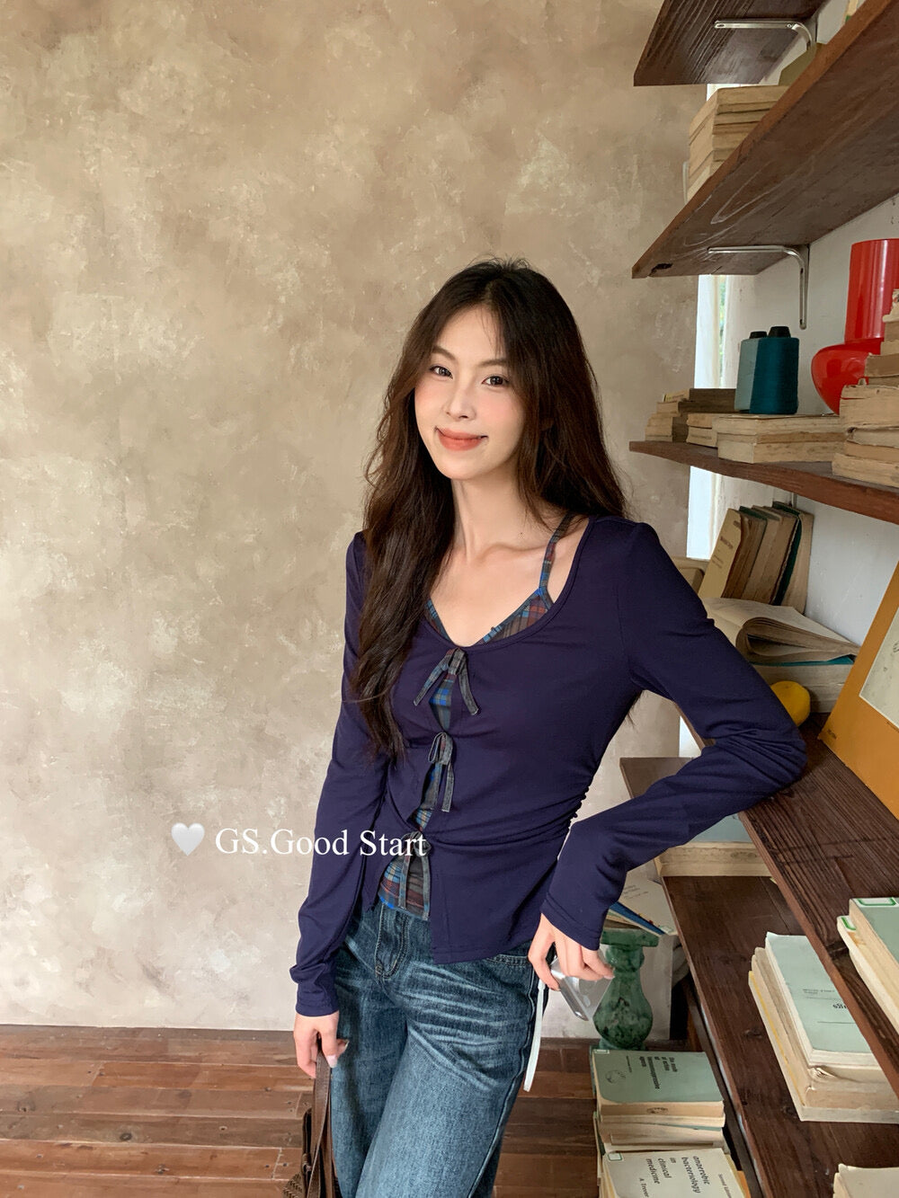 GS.GOOD START Contrast Bow Faux Two-Piece Top