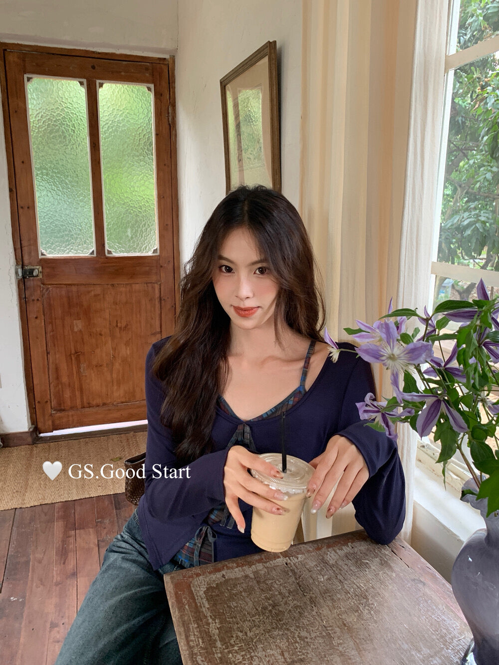 GS.GOOD START Contrast Bow Faux Two-Piece Top
