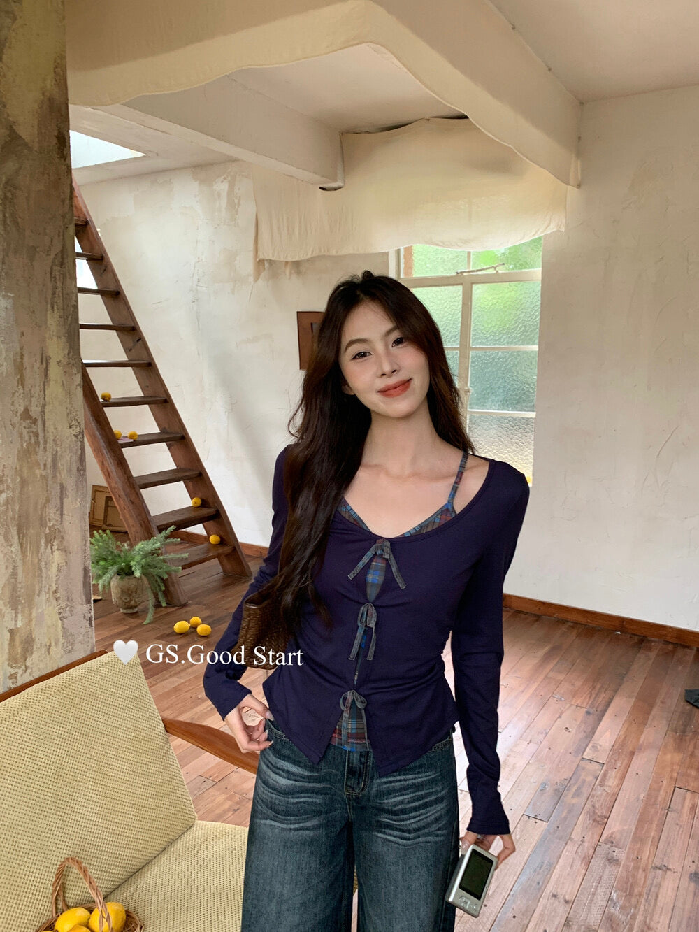 GS.GOOD START Contrast Bow Faux Two-Piece Top