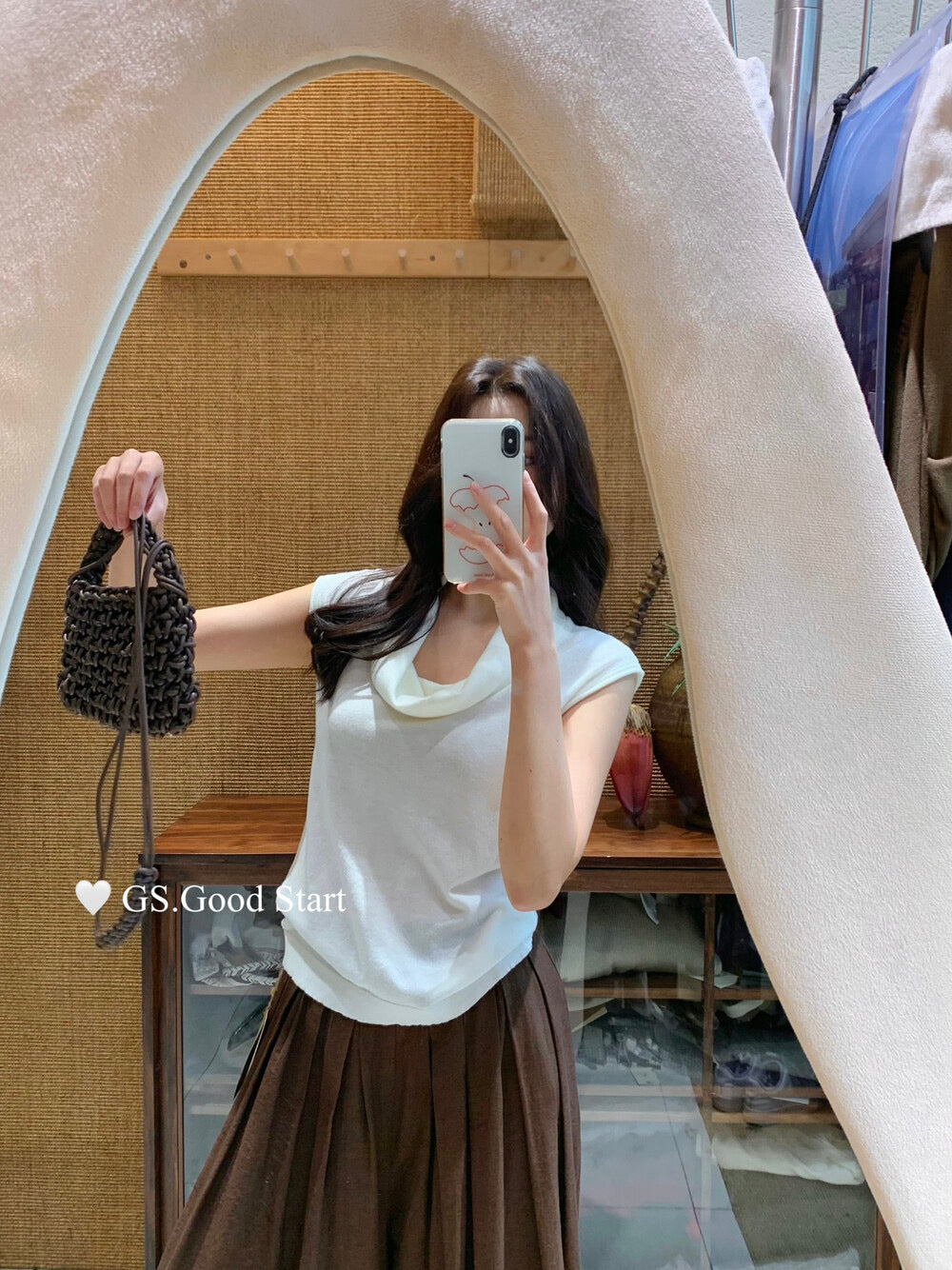 GS.GOOD START Elegant Drape-Neck Sleeveless Knit Vest