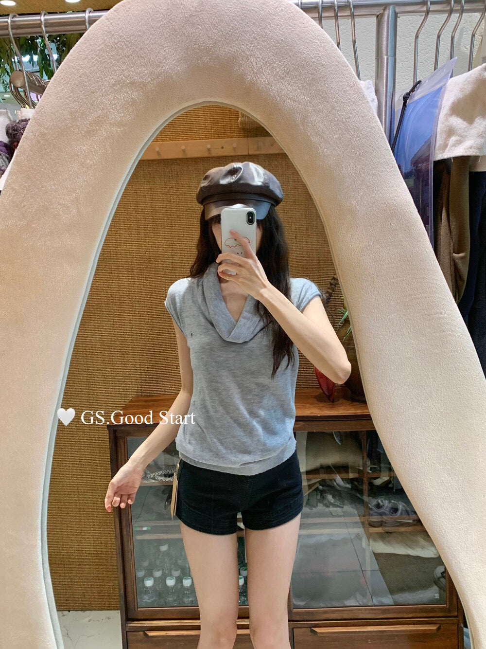 GS.GOOD START Elegant Drape-Neck Sleeveless Knit Vest