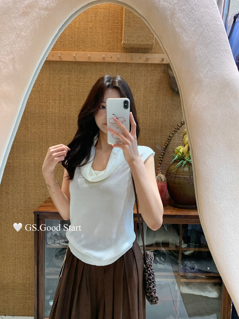 GS.GOOD START Elegant Drape-Neck Sleeveless Knit Vest