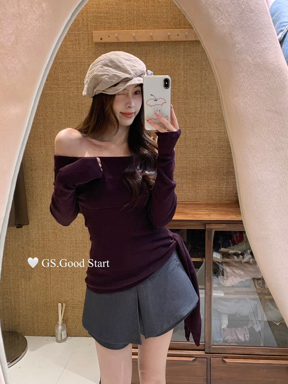 GS.GOOD START Off-Shoulder Tie-Up Knit Top
