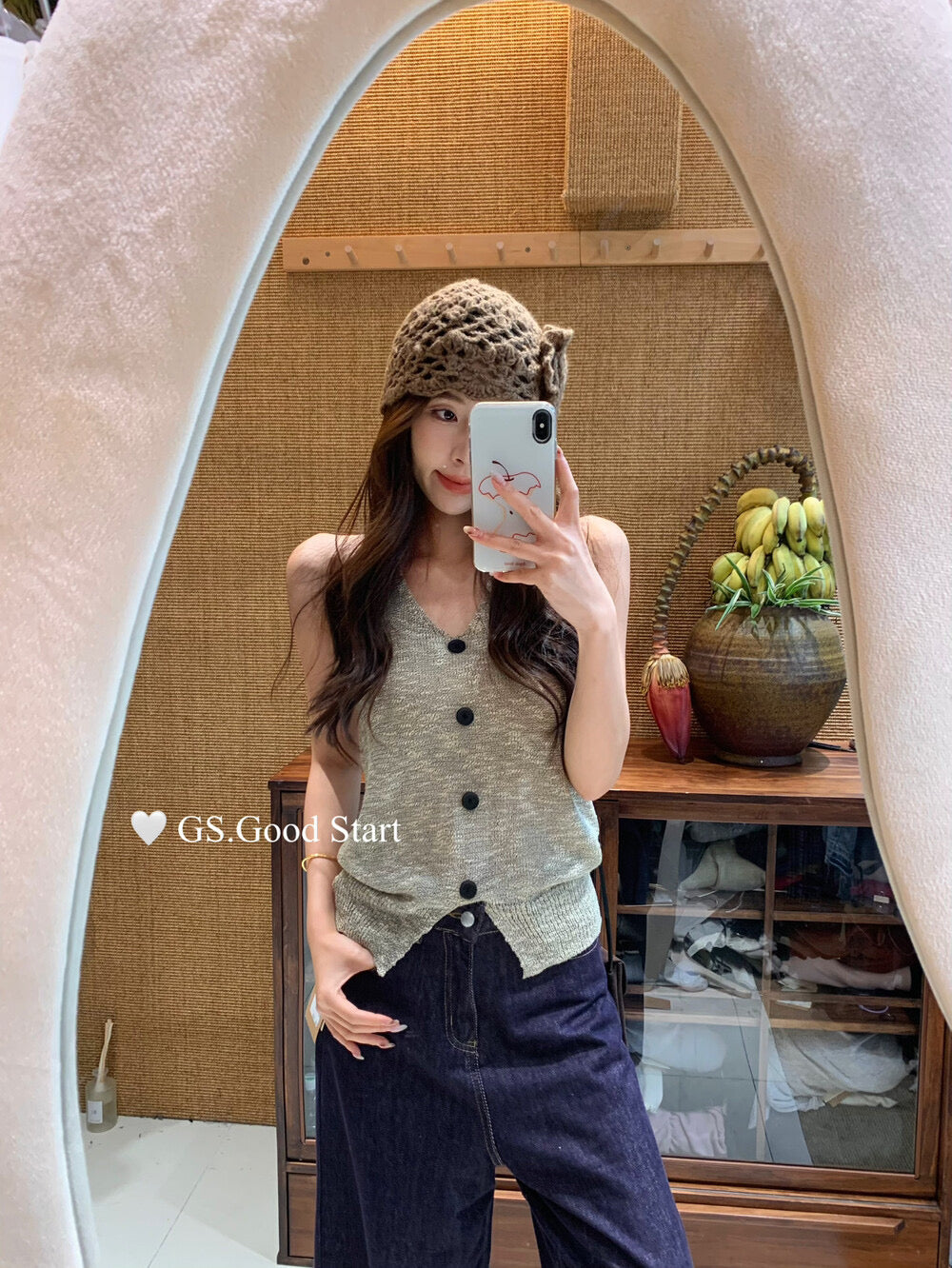 GS.GOOD START Halter Neck Pure Desire Tank Top