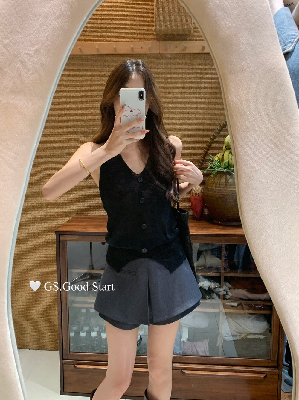 GS.GOOD START Halter Neck Pure Desire Tank Top