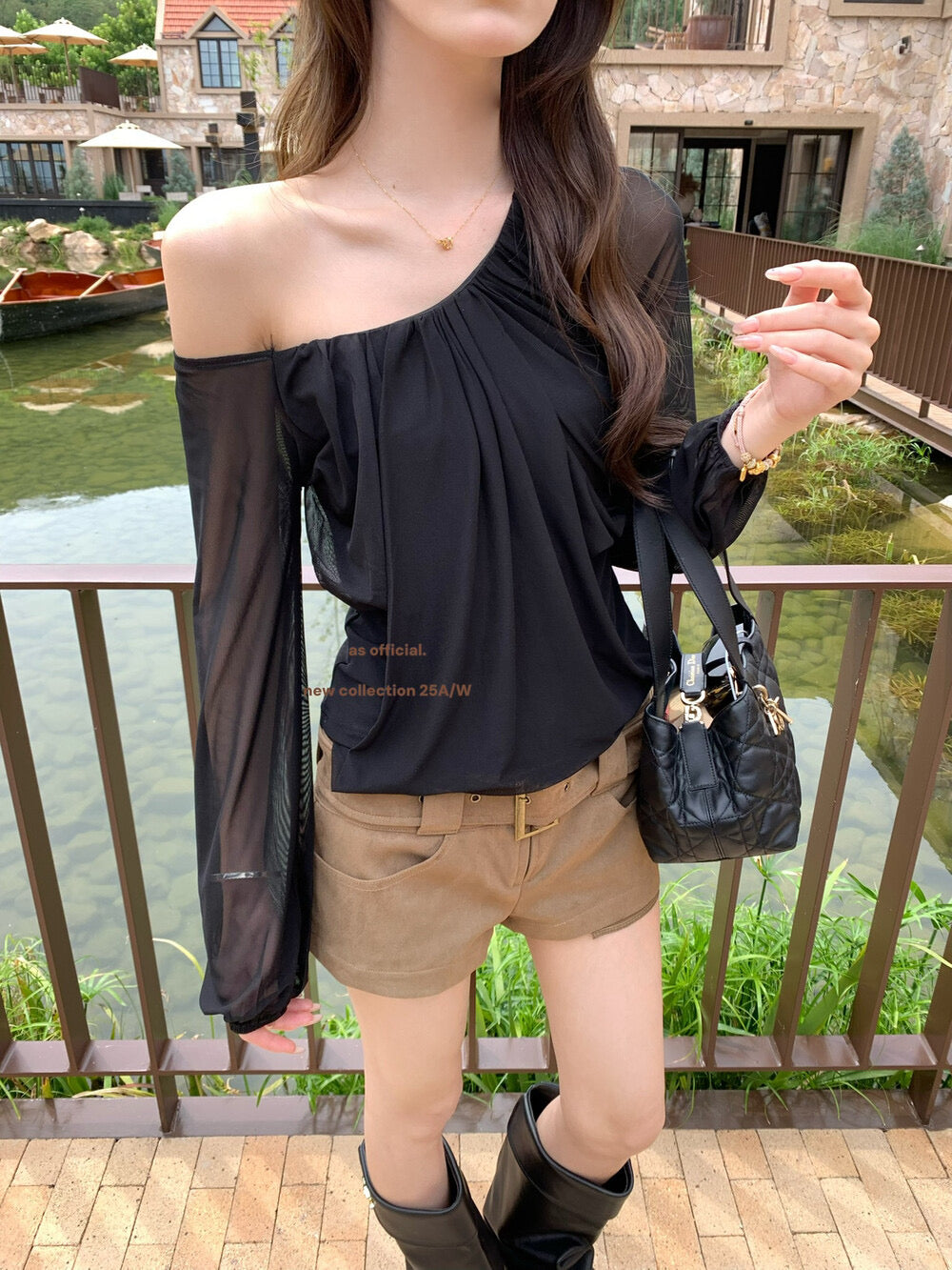 AS OFFICIAL Peach Trap Mesh One-Shoulder Ruched Top