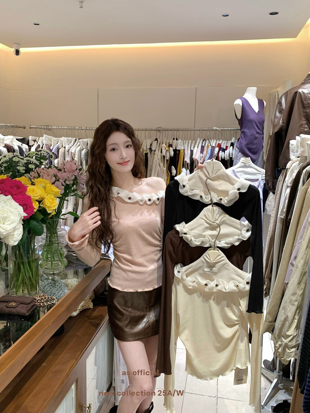 AS OFFICIAL Cloud-Feel 3D Floral Asymmetrical Shoulder Top