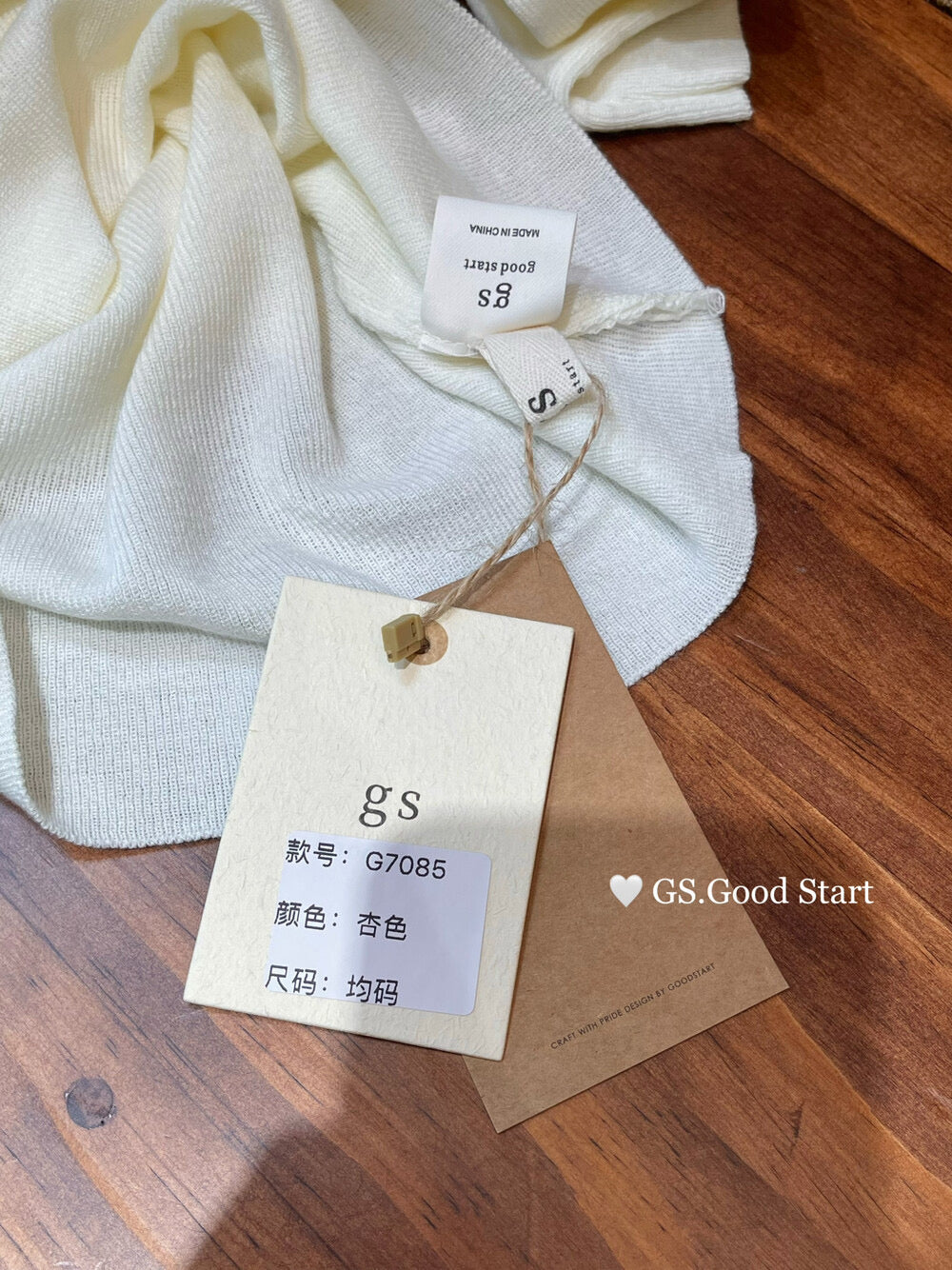 Sweet Bow Off-Shoulder Knit Top
