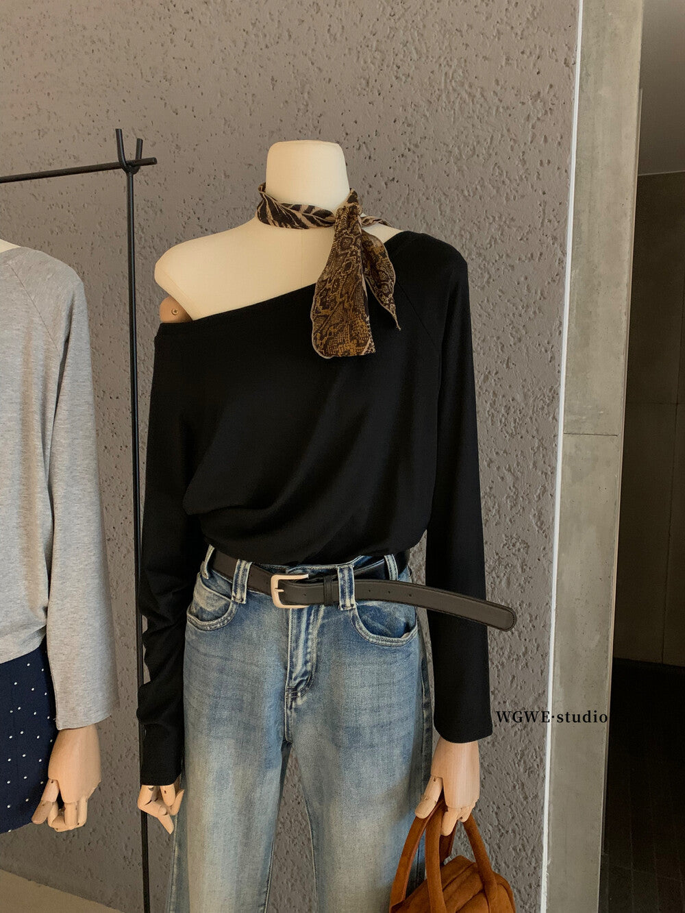 Asym One-Shoulder Long-Sleeve Tee