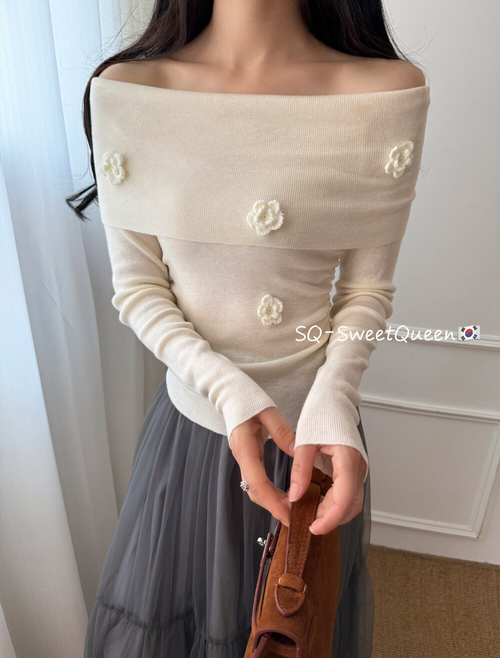 Romantic Trap Off-Shoulder Jacquard Knit Top