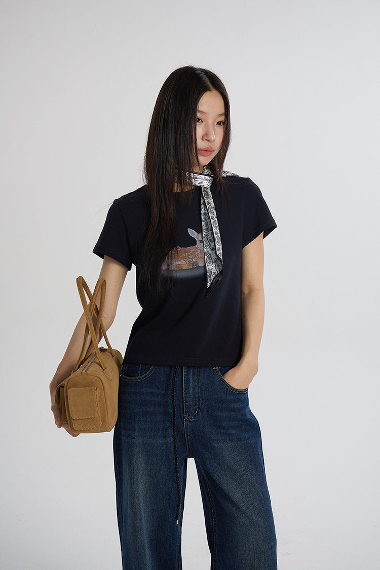 Deer Print Regular-Shoulder Slimming Short-Sleeve Tee