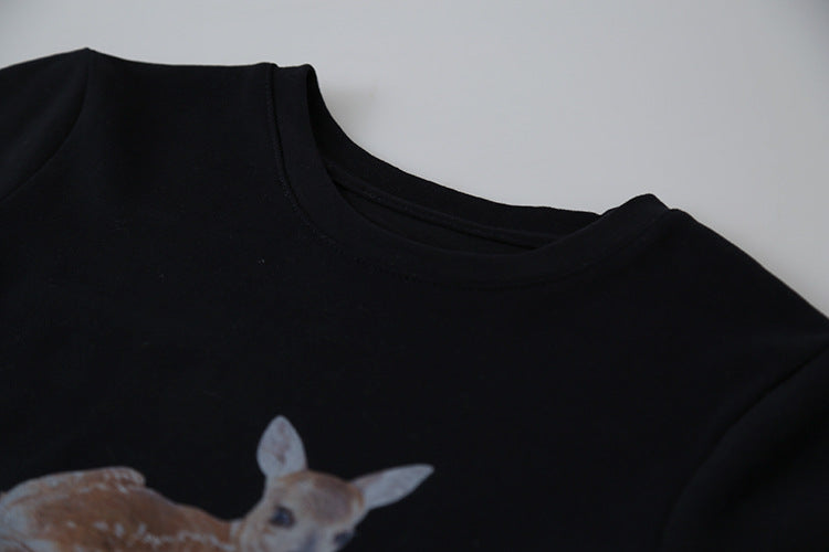 Deer Print Regular-Shoulder Slimming Short-Sleeve Tee
