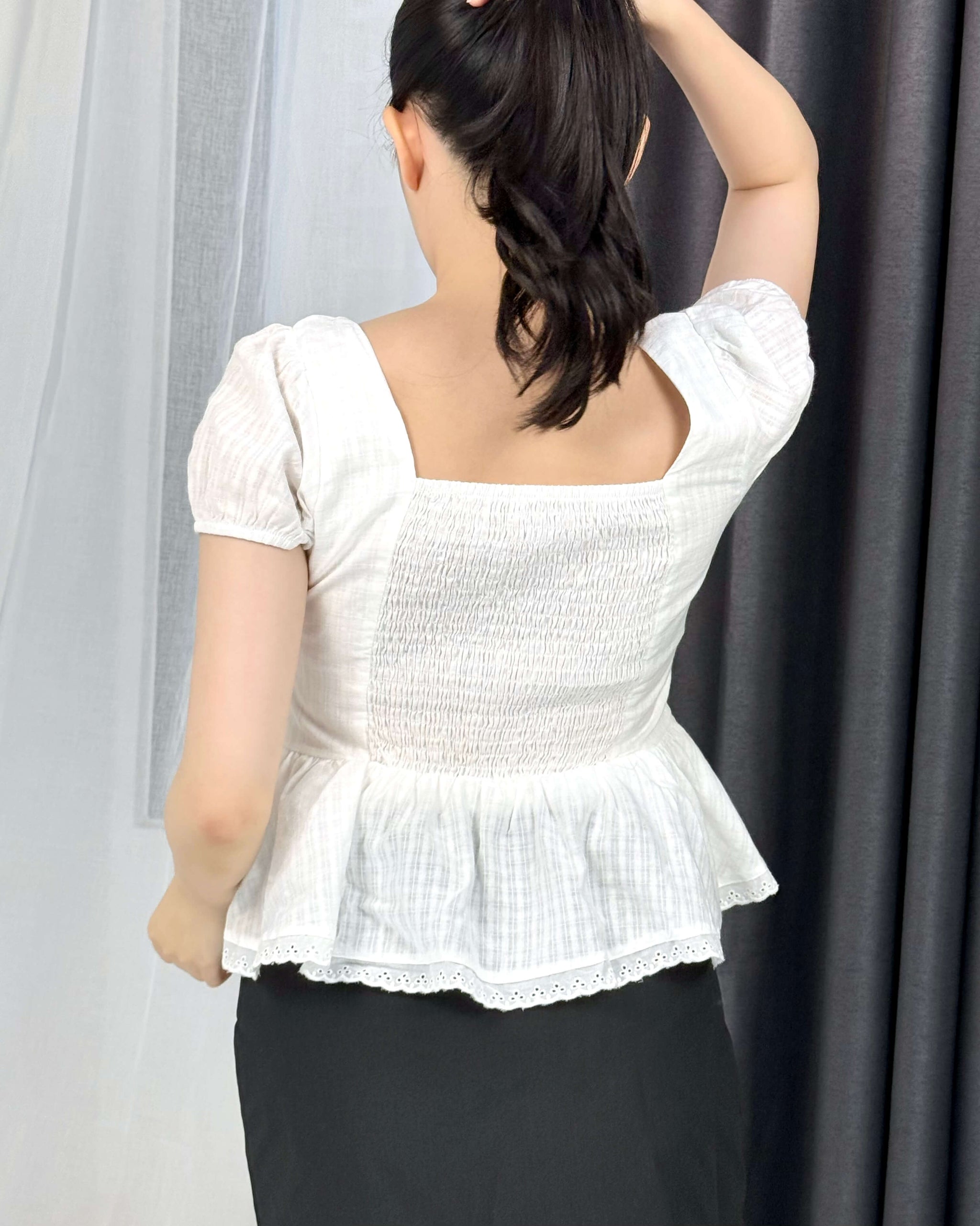 French Ruffle Puff Sleeve Slim-Fit Crop Top