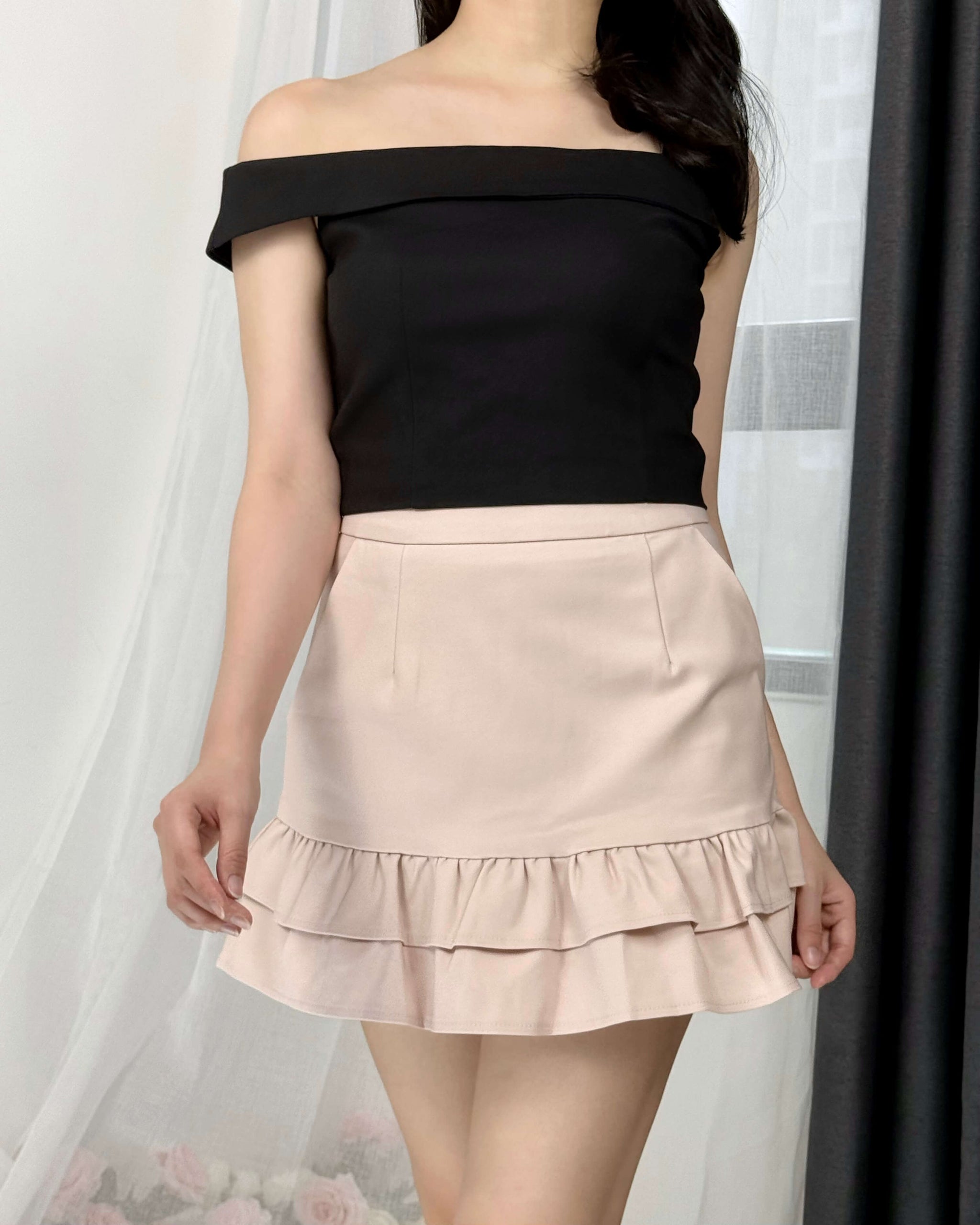 Asymmetric Off-Shoulder Contour Top