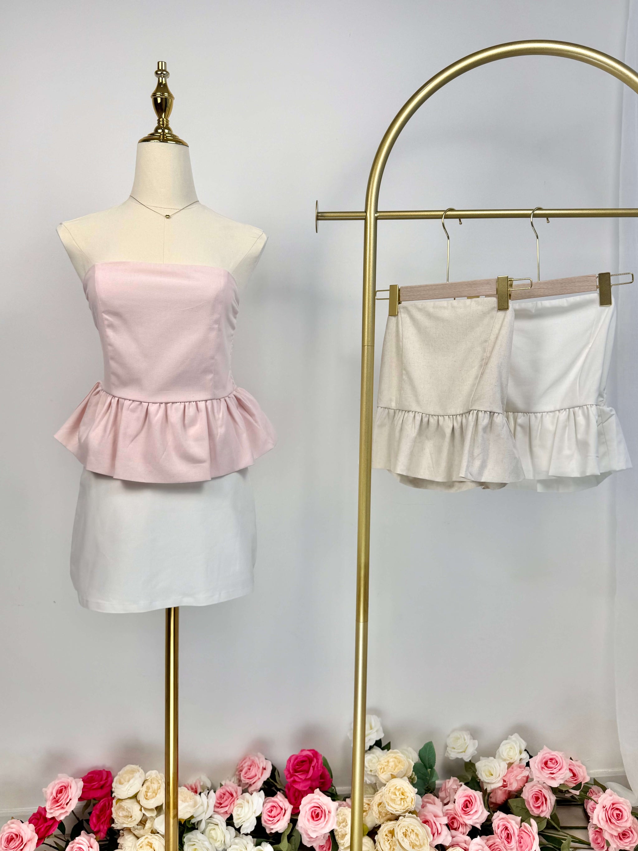 Ruffle Hem Linen Tube Top