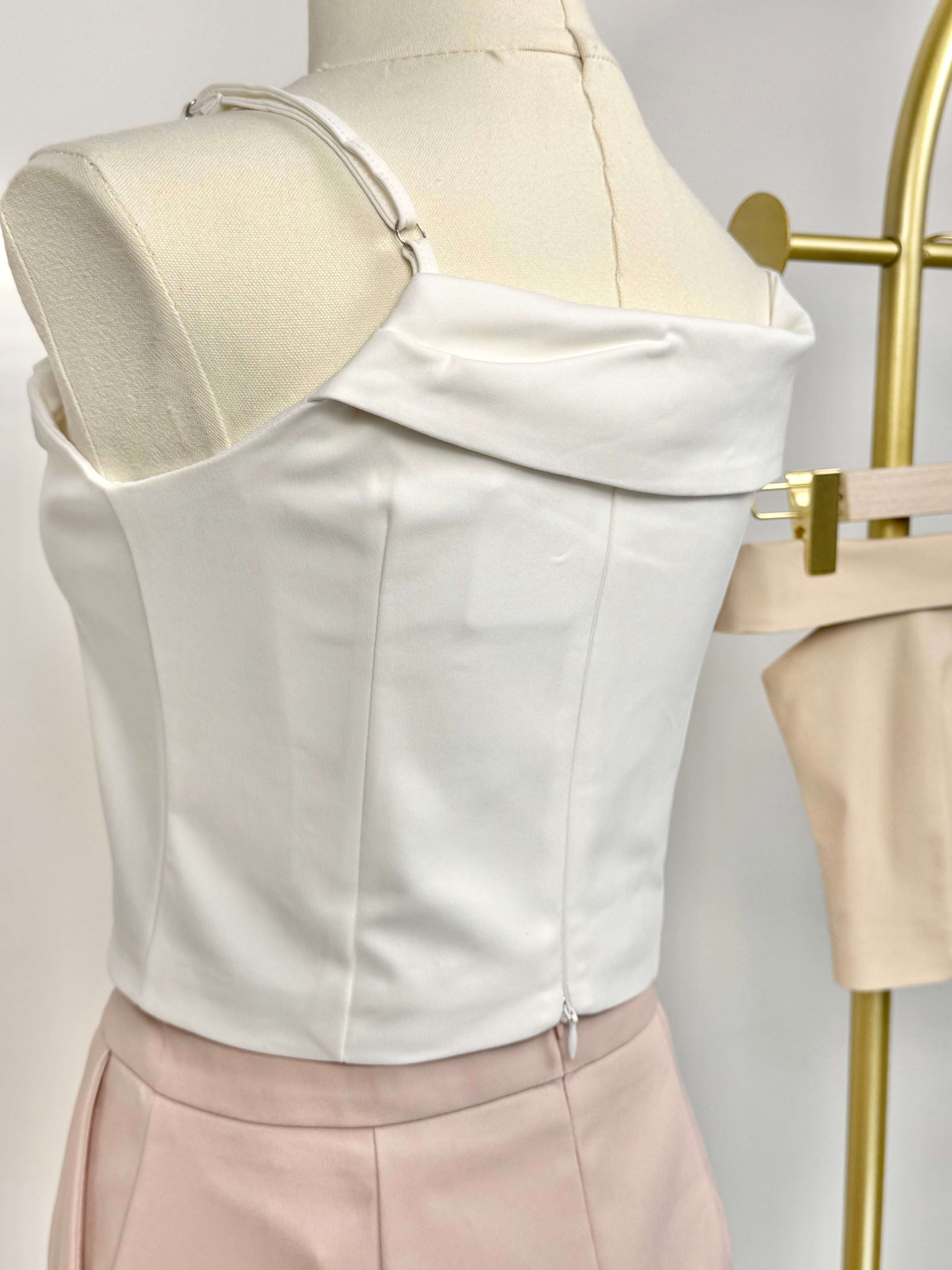 Asymmetric Off-Shoulder Contour Top