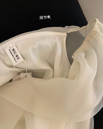 WGWE Sweetheart Mesh Puff Sleeve Top