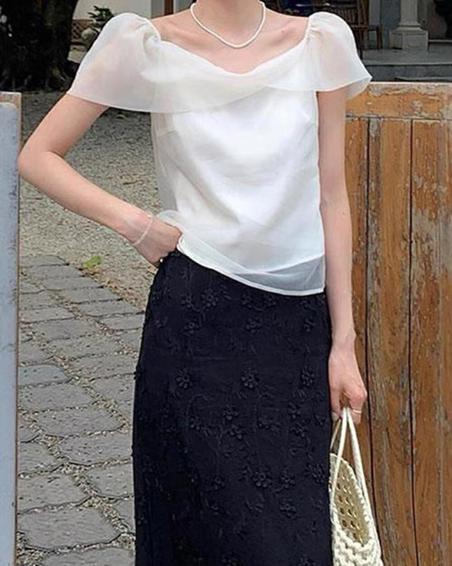 WGWE Sweetheart Mesh Puff Sleeve Top