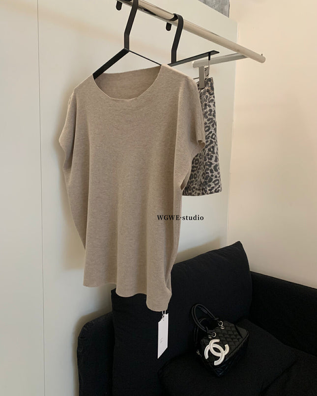 WGWE Off-Shoulder Knit Batwing Sleeve Top