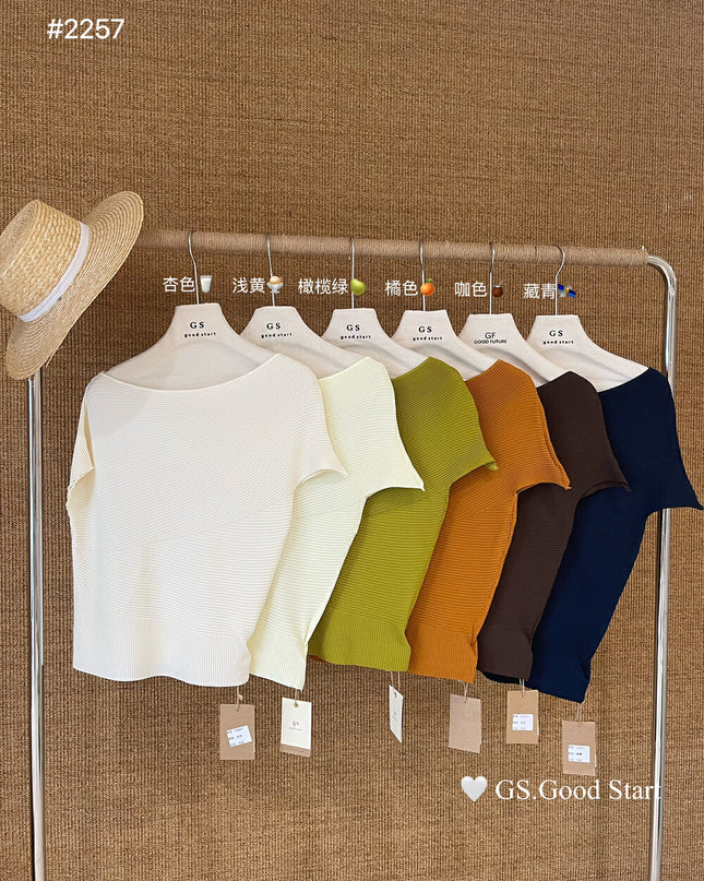 GS.GOOD START Asymmetrical Shoulder Short Sleeve Top