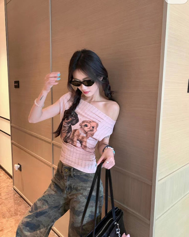 WGWE Printed Off-Shoulder Slim Tee