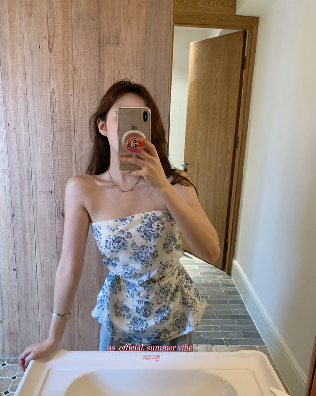 AS OFFICIAL Ruched Floral Strapless Vacation Top