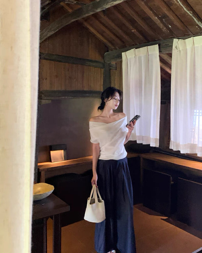 WGWE Off-Shoulder Asymmetric Tank