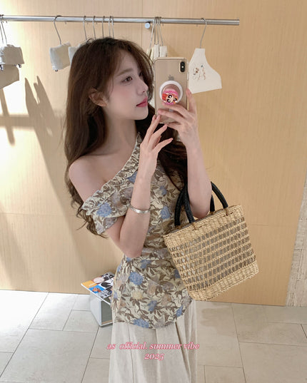 AS OFFICIAL Floral One-Shoulder Ruffle Top