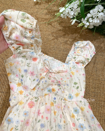 AS OFFICIAL Sugar Rush – Floral Puff Sleeve Peplum Blouse