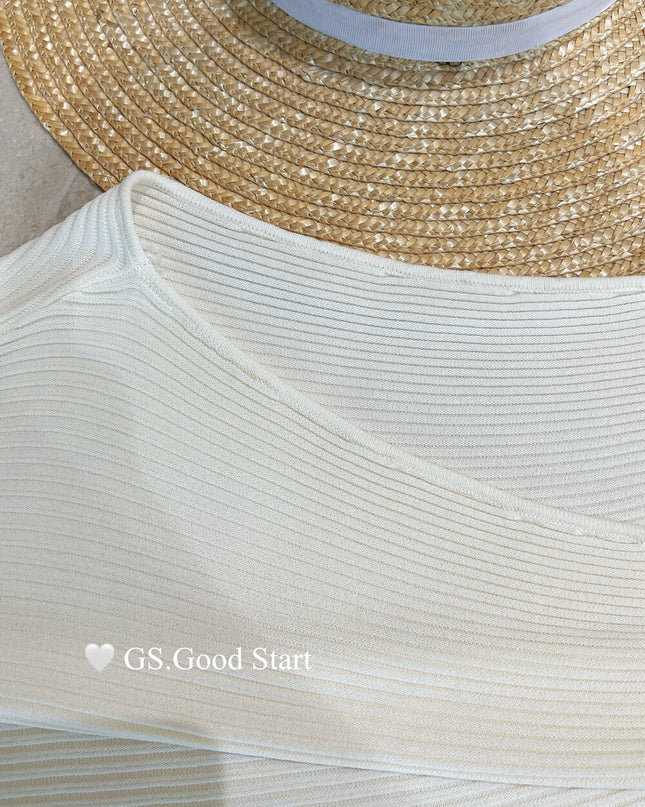 GS.GOOD START Asymmetrical Shoulder Short Sleeve Top
