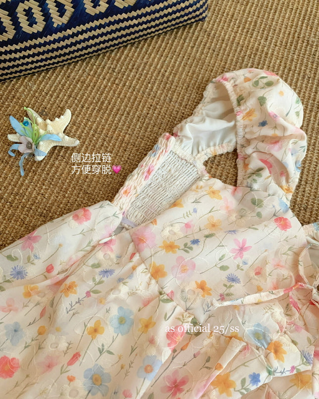 AS OFFICIAL Sugar Rush – Floral Puff Sleeve Peplum Blouse