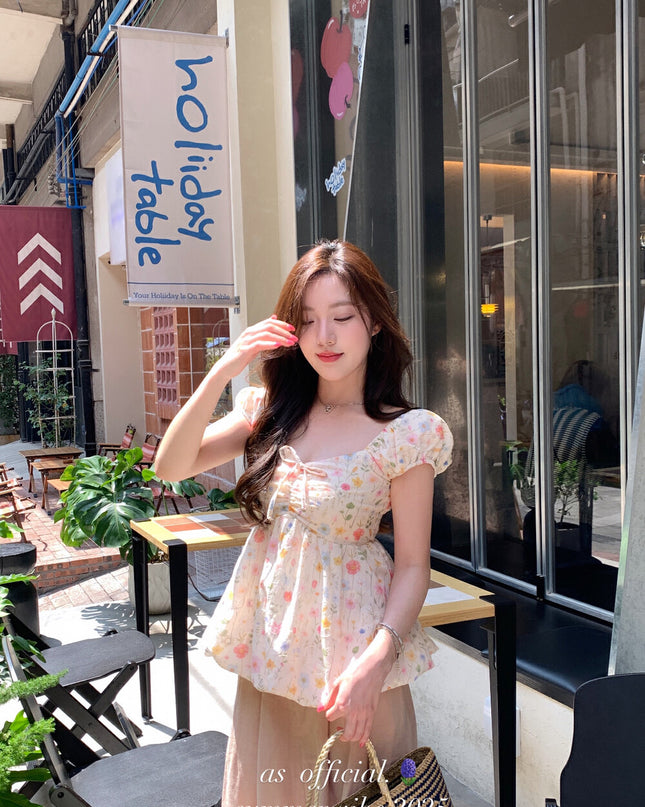AS OFFICIAL Sugar Rush – Floral Puff Sleeve Peplum Blouse
