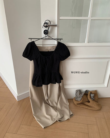 French Ruffle Puff Sleeve Slim-Fit Crop Top