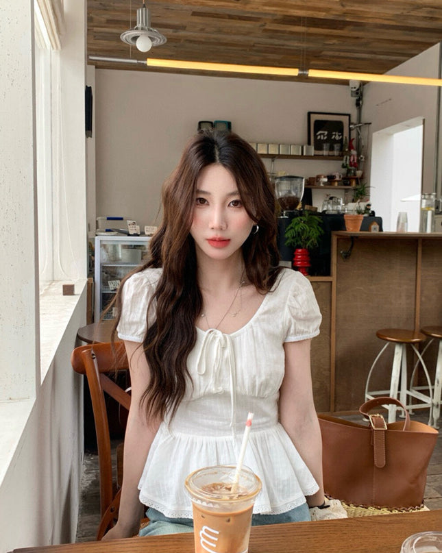 WGWE French Ruffle Puff Sleeve Slim-Fit Crop Top