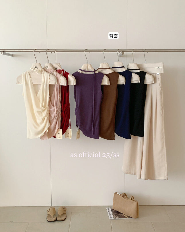 AS OFFICIAL A4 Waist V-Neck Cinched Knit Top (With Floral Tie)