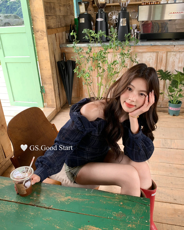 GS.GOOD START Korean Style Cloud Plaid Off-Shoulder Blouse